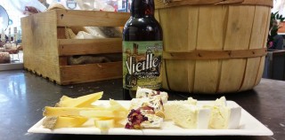 Beer and Food | Crooked Stave Vieille finds True Love