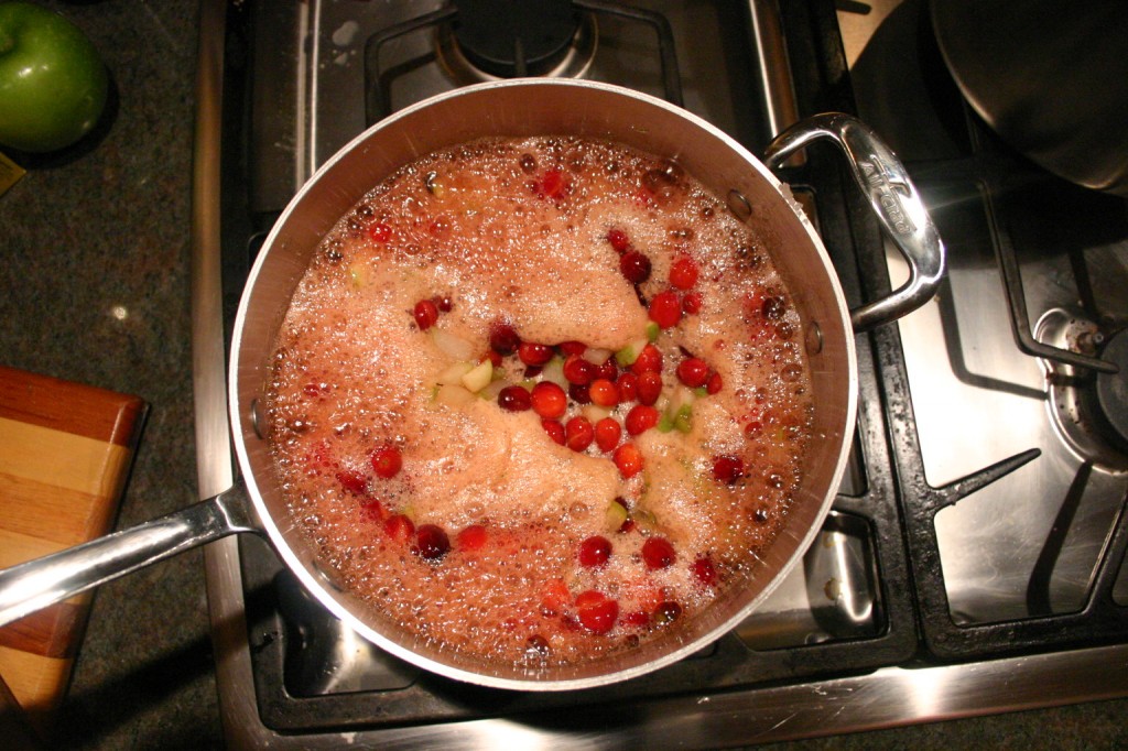 Cranbozen Sauce Cooking with Beer