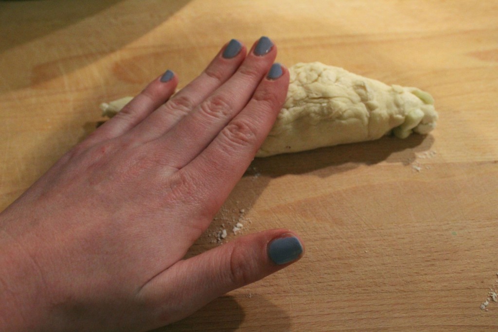 Cooking with Beer Apple Cinnamon Pretzels