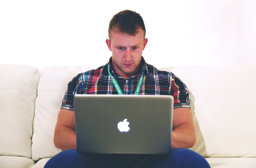 couch-conference-startup-bro-concentration-large