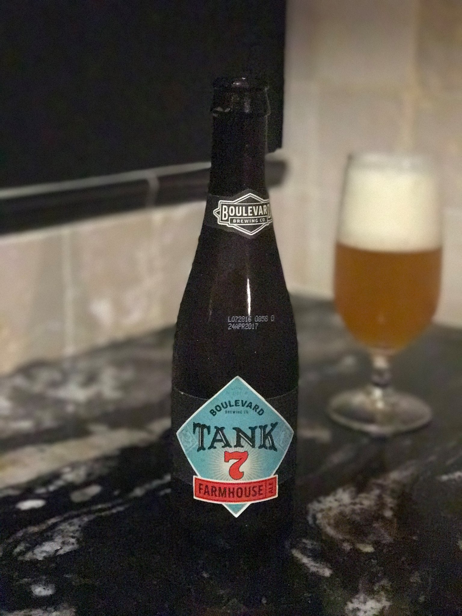 Boulevard Tank 7