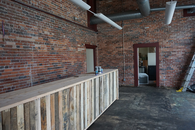 14er Brewing's Popup Tasting Room & Beer Sales To-Go