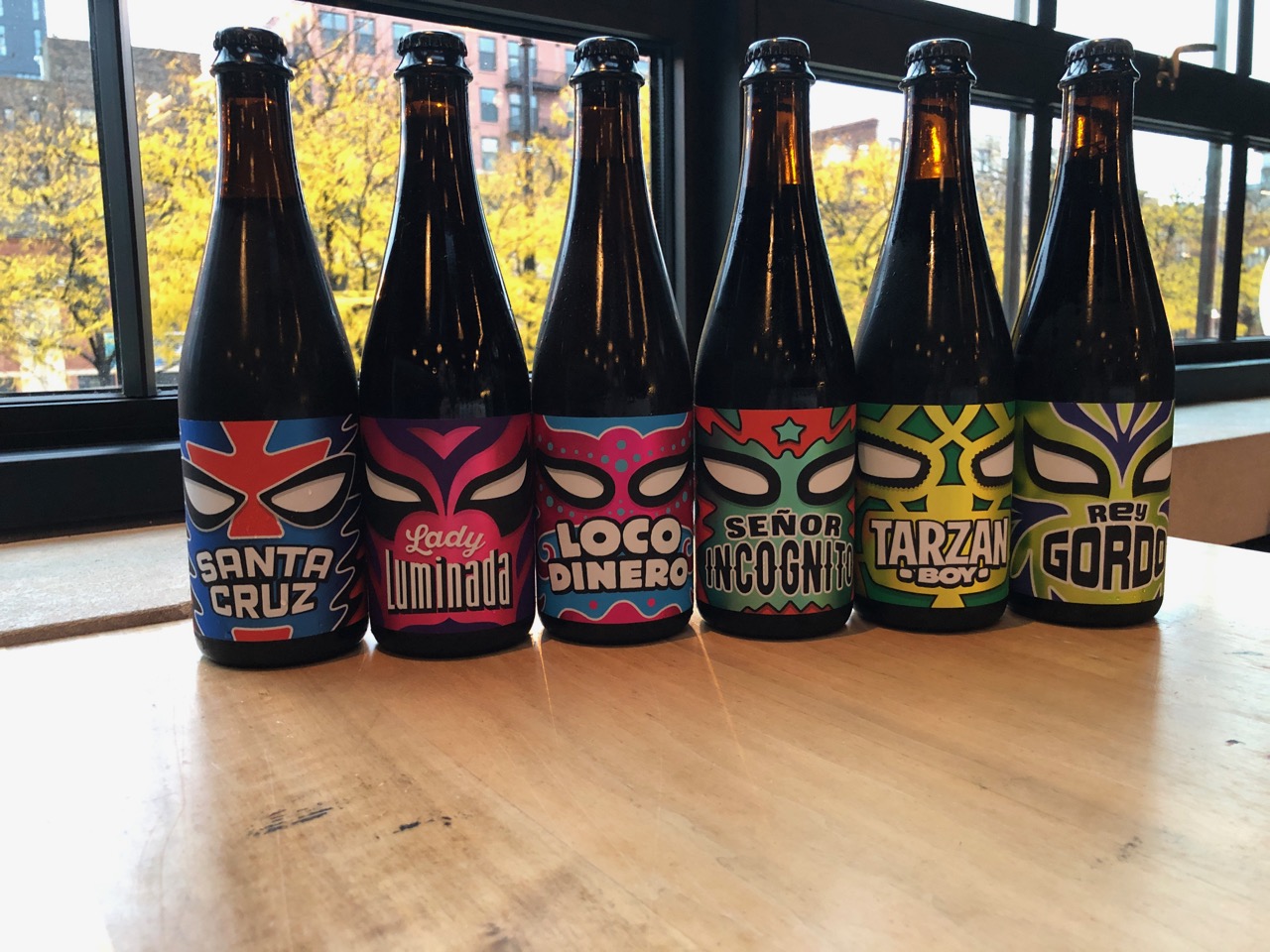 Cruz Blanca Luchador Series 