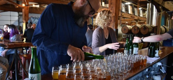 Birds Fly South Bottle Share