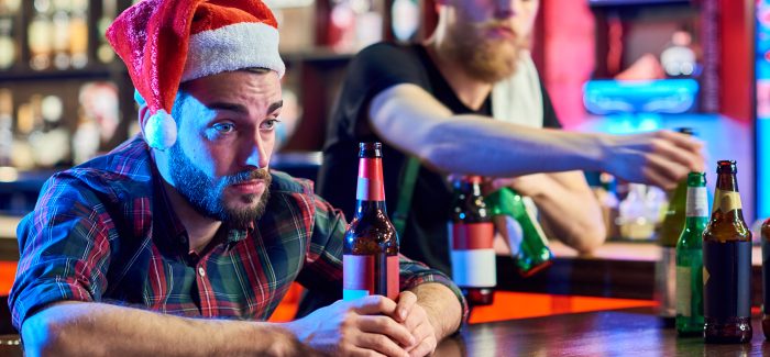 Ultimate 6er | Six More Reasons to Hate the Holidays