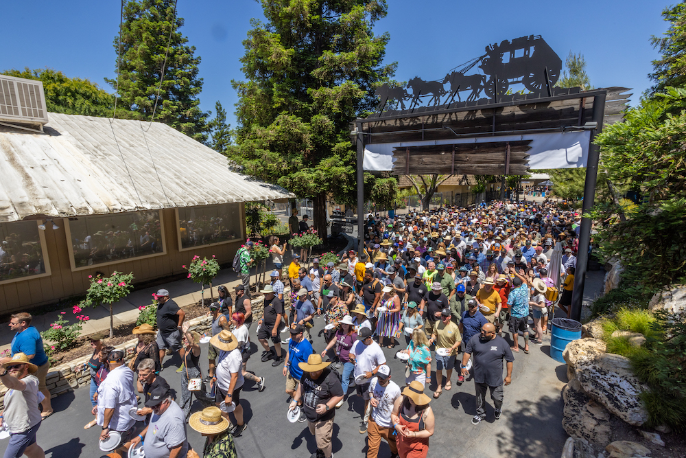 Firestone Walker Invitational Crowd Entrance