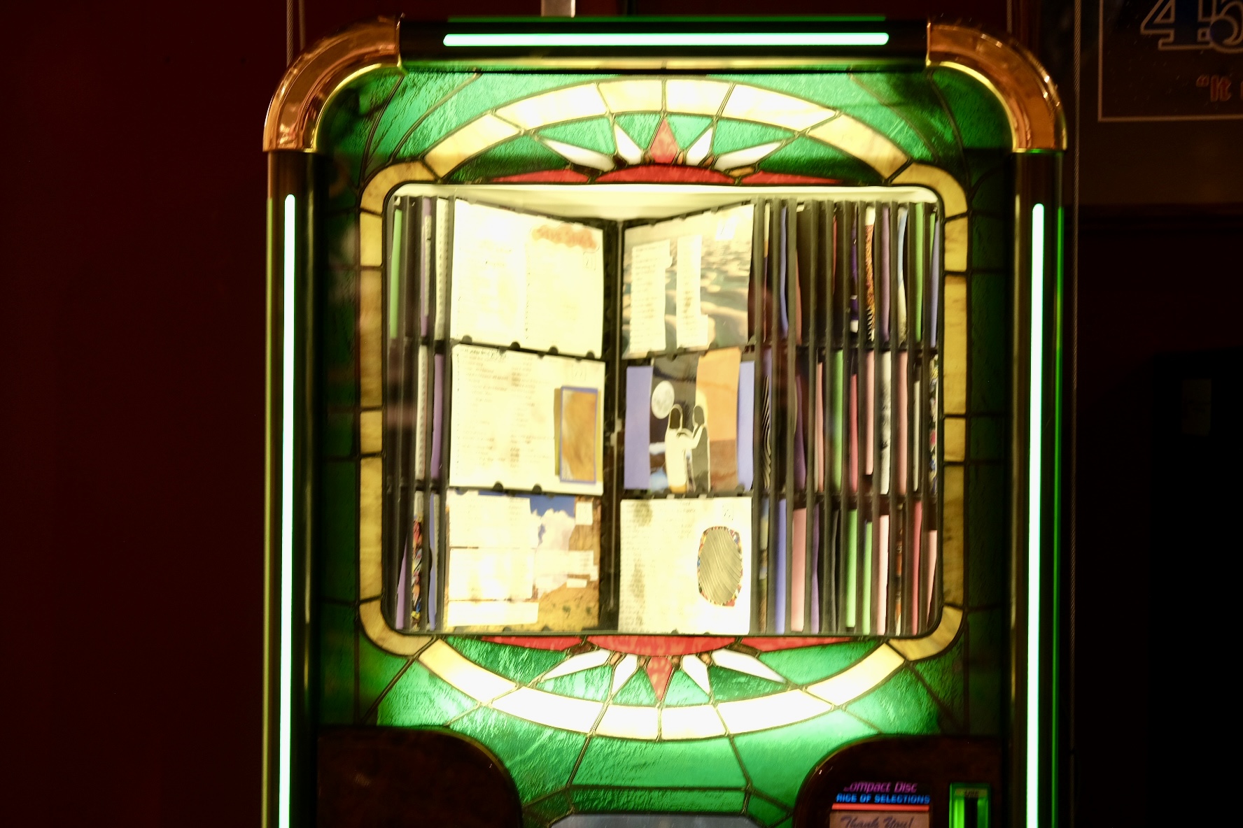 Circular Lounge jukebox